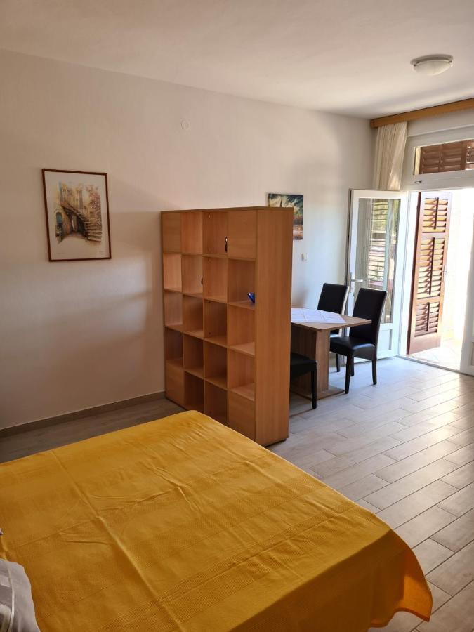 Guest House Jelsa Jelsa  Eksteriør billede